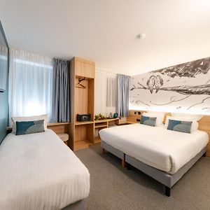 Quarto para três pessoas